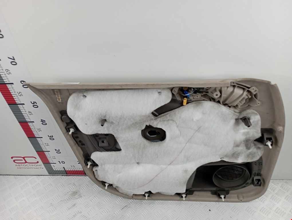 Обшивка двери передняя правая CHRYSLER PT Cruser 2000-2010