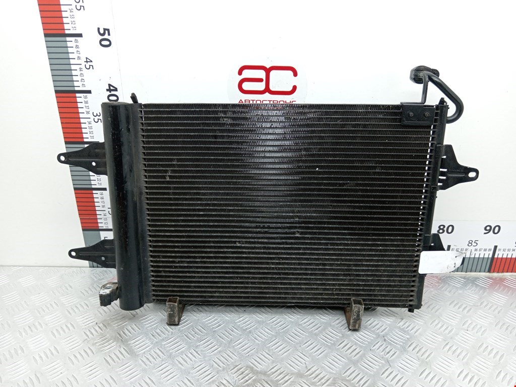 Радиатор кондиционера SEAT Ibiza 2002-2008