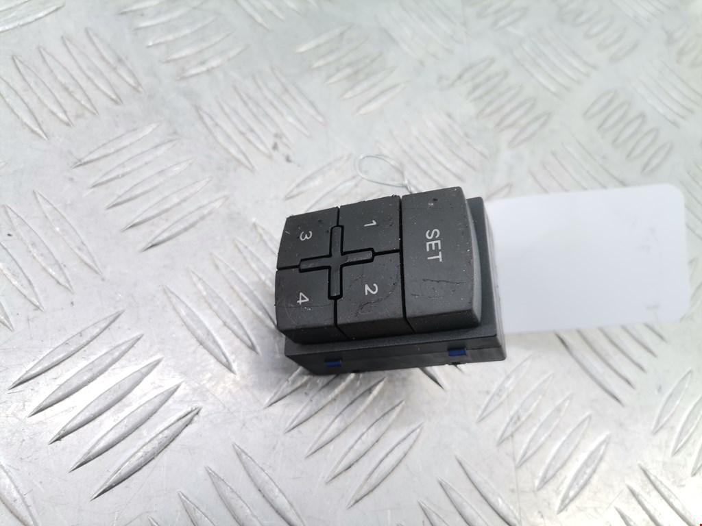 Блок кнопок AUDI A8 D3 2003-2010