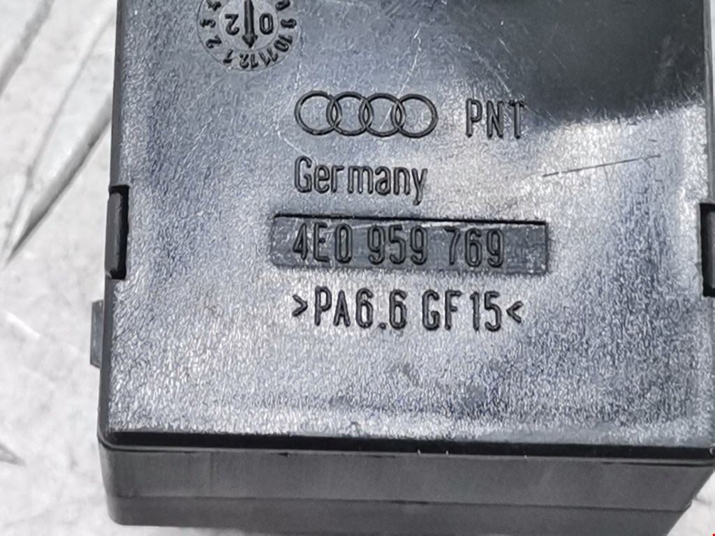 Блок кнопок AUDI A8 D3 2003-2010