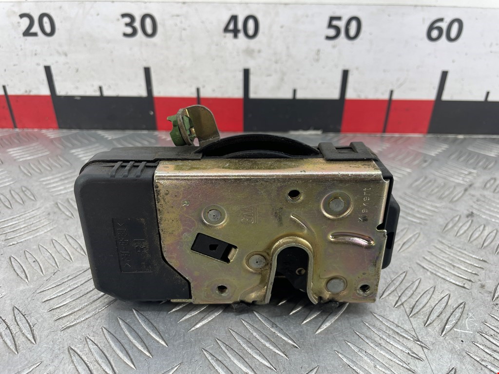 Замок двери передней правой OPEL Zafira A 1999-2005