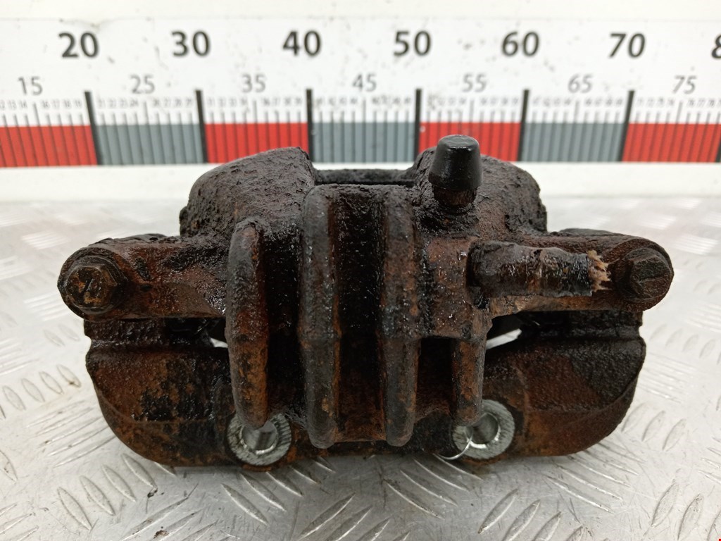 Суппорт передний правый PEUGEOT 308 2007-2015