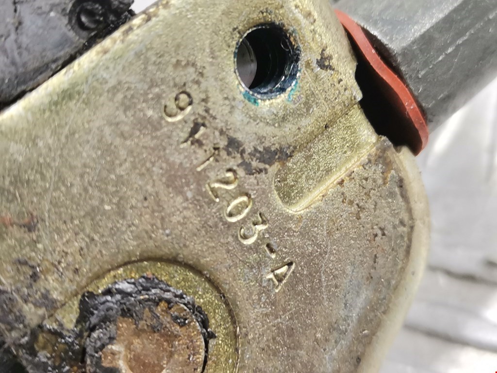 Замок багажника (крышки двери) FORD Windstar 1994-2003