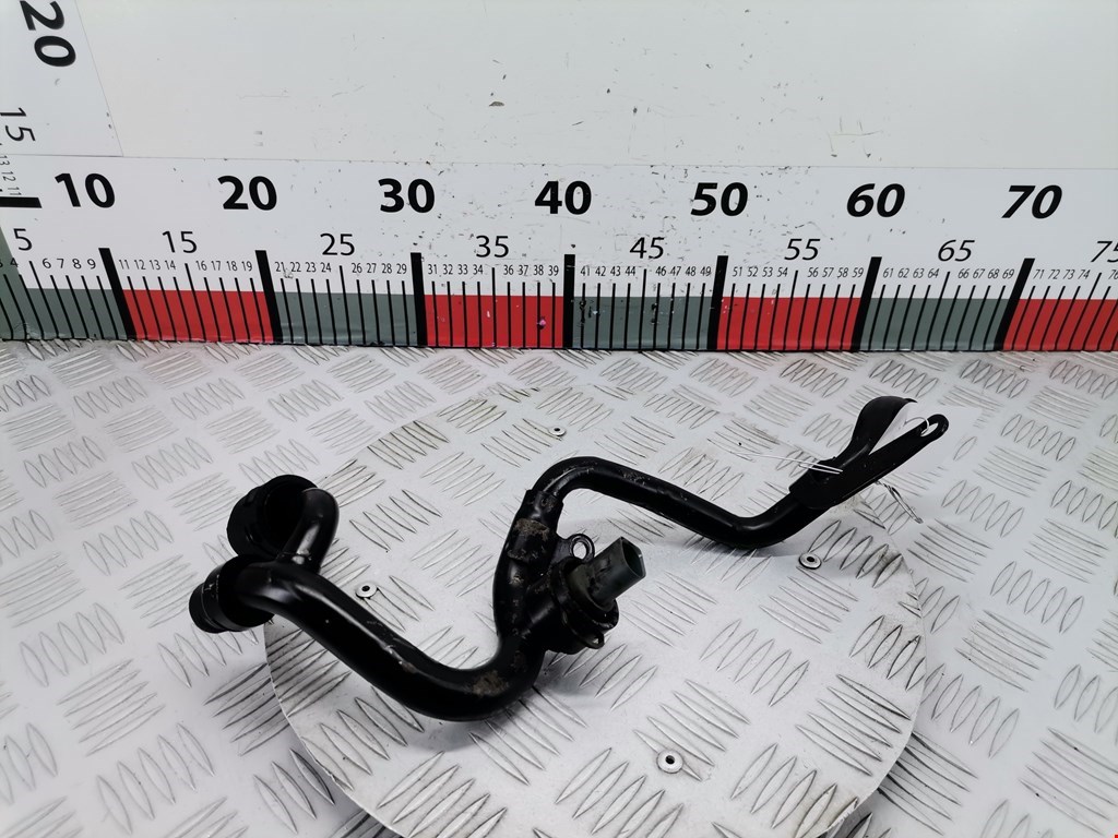 Патрубок VOLKSWAGEN Phaeton 2002-2016