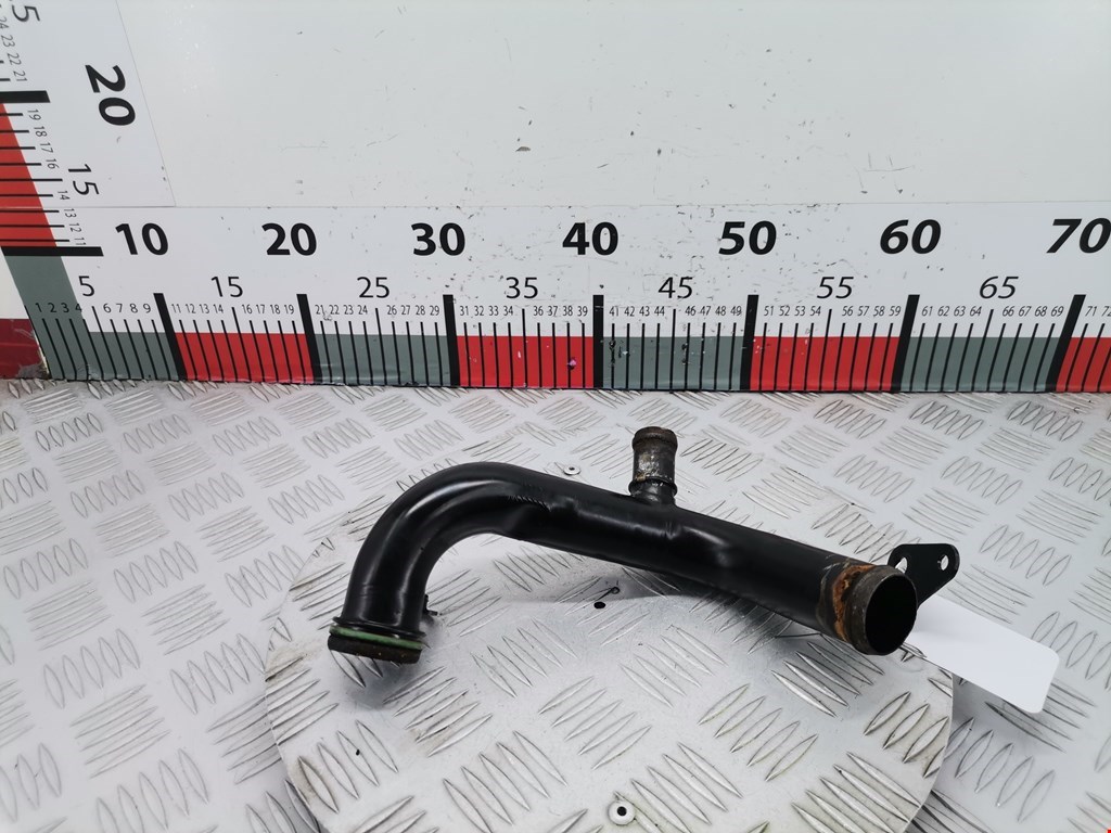 Патрубок VOLKSWAGEN Phaeton 2002-2016