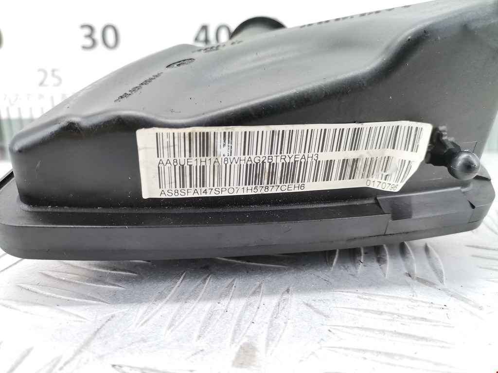 Патрубок воздушного фильтра CHRYSLER 300 C 2004-2010