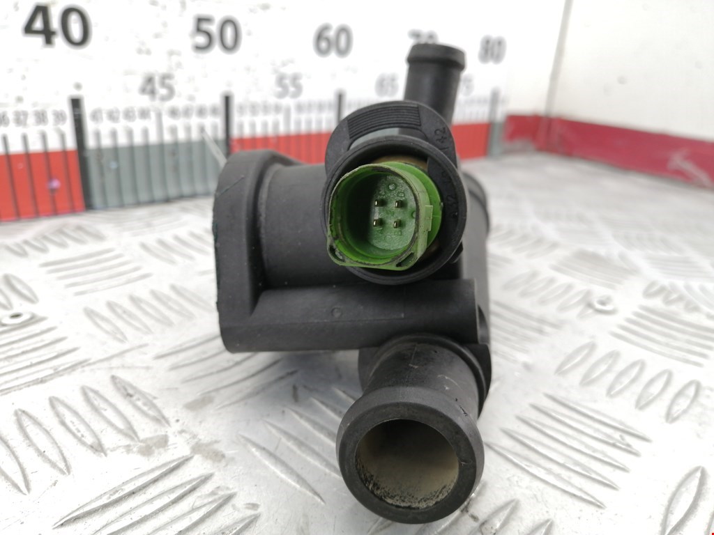 Тройник системы охлаждения SKODA Octavia A4 1U- 1997-2010