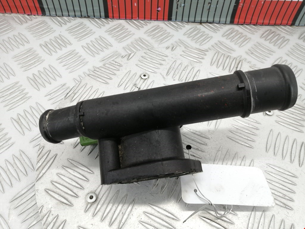 Тройник системы охлаждения SKODA Octavia A4 1U- 1997-2010