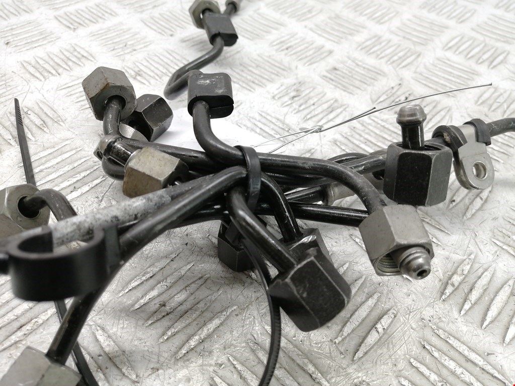 Трубка топливная CHRYSLER 300 C 2004-2010