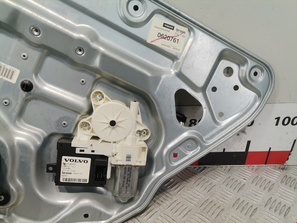 Стеклоподъемник задний правый VOLVO V50 I 2004-2012