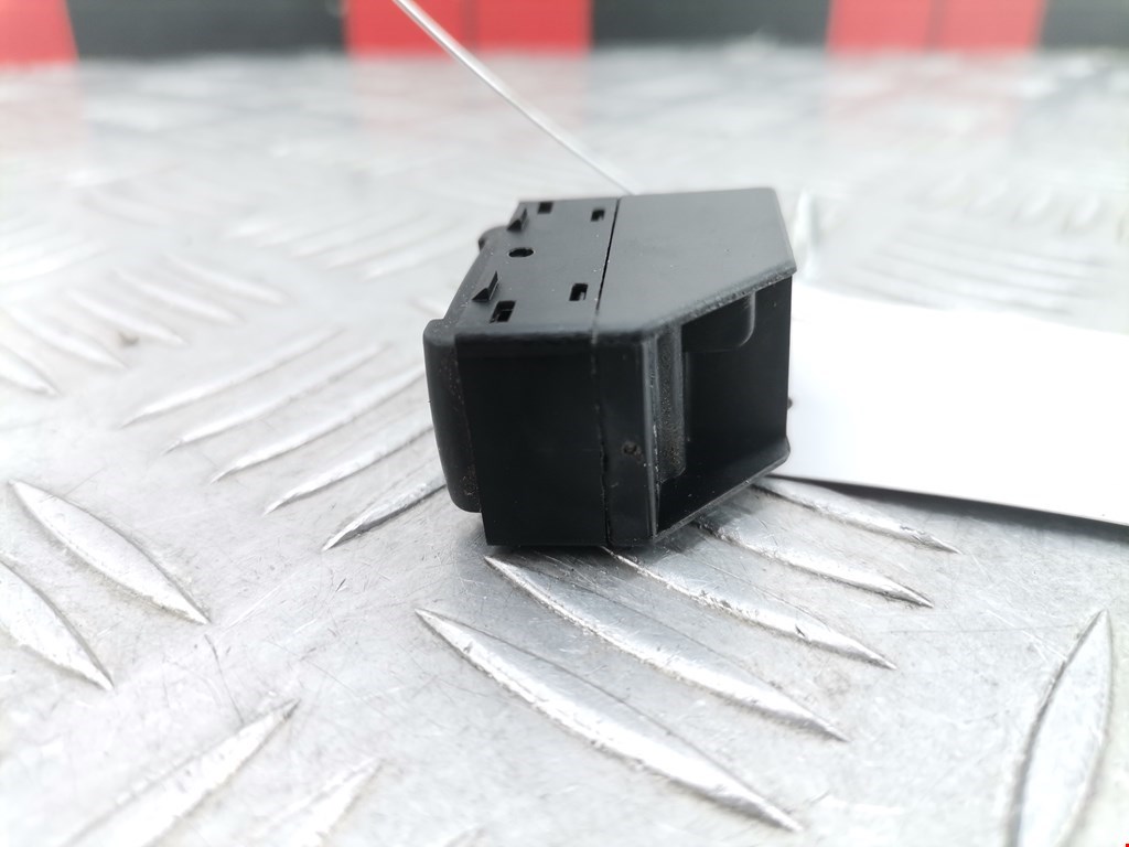 Кнопка стеклоподъемника VOLKSWAGEN Passat B5 1997-2005