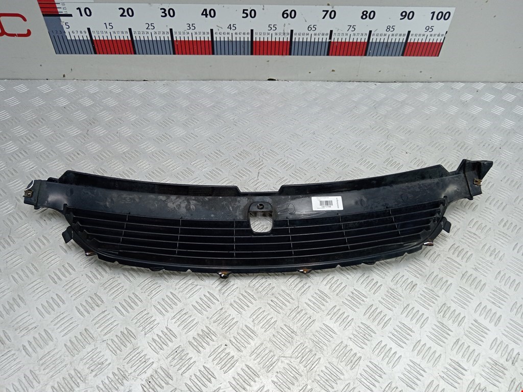 Решетка радиатора RENAULT Espace 1997-2003