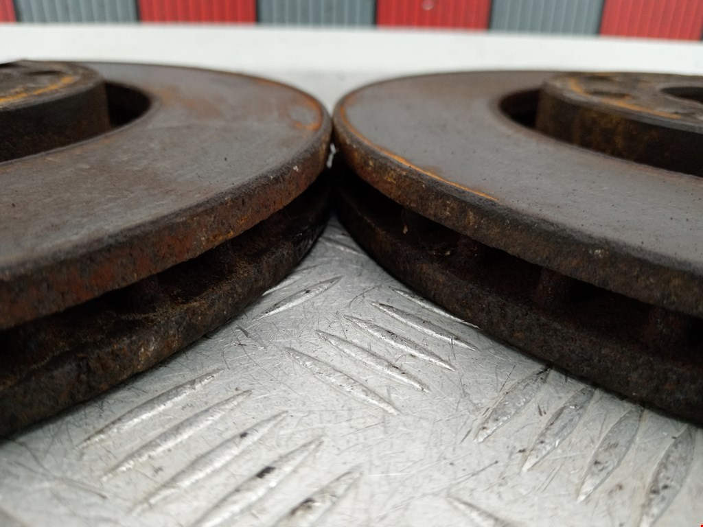 Диск тормозной передний PEUGEOT 207 2006-2015