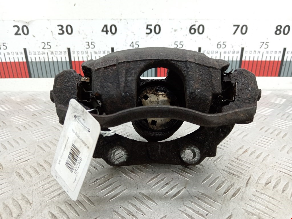 Суппорт передний правый PEUGEOT 207 2006-2015