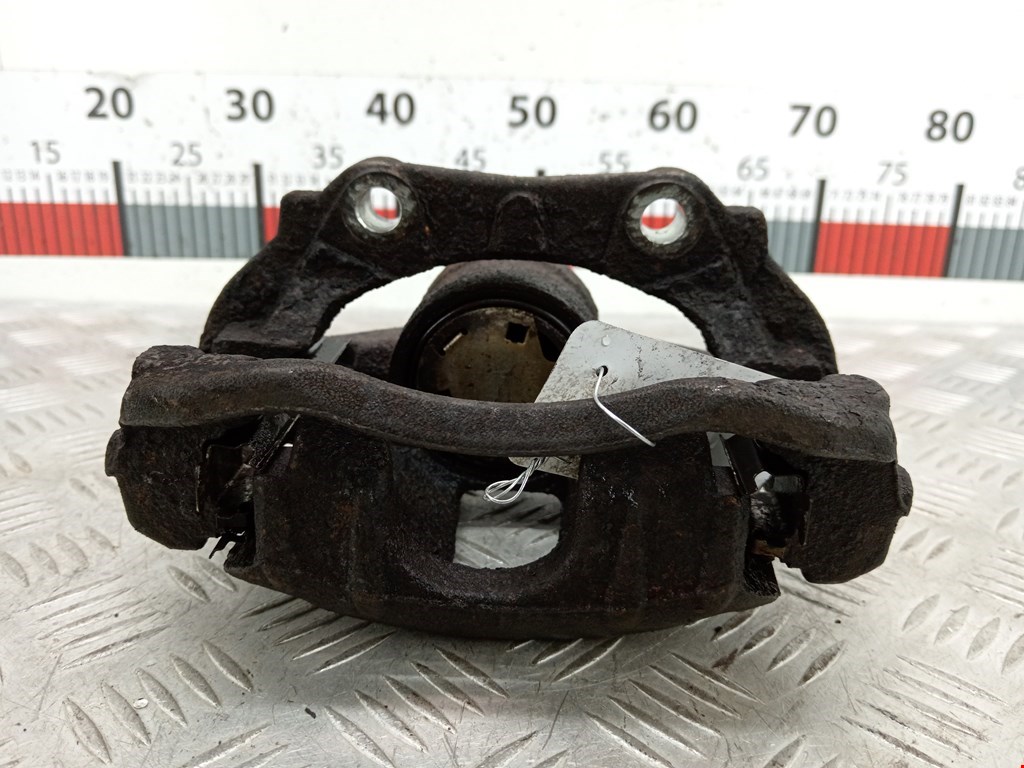 Суппорт передний правый PEUGEOT 207 2006-2015