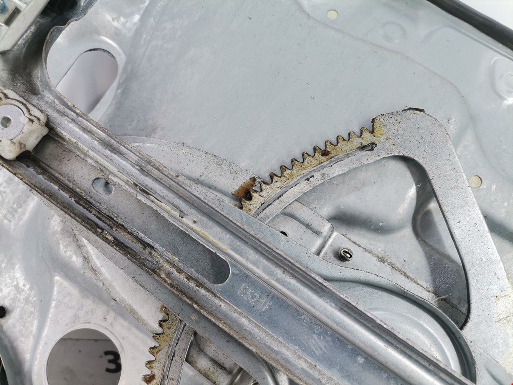 Стеклоподъемник задний левый FORD C-MAX 2003-2010