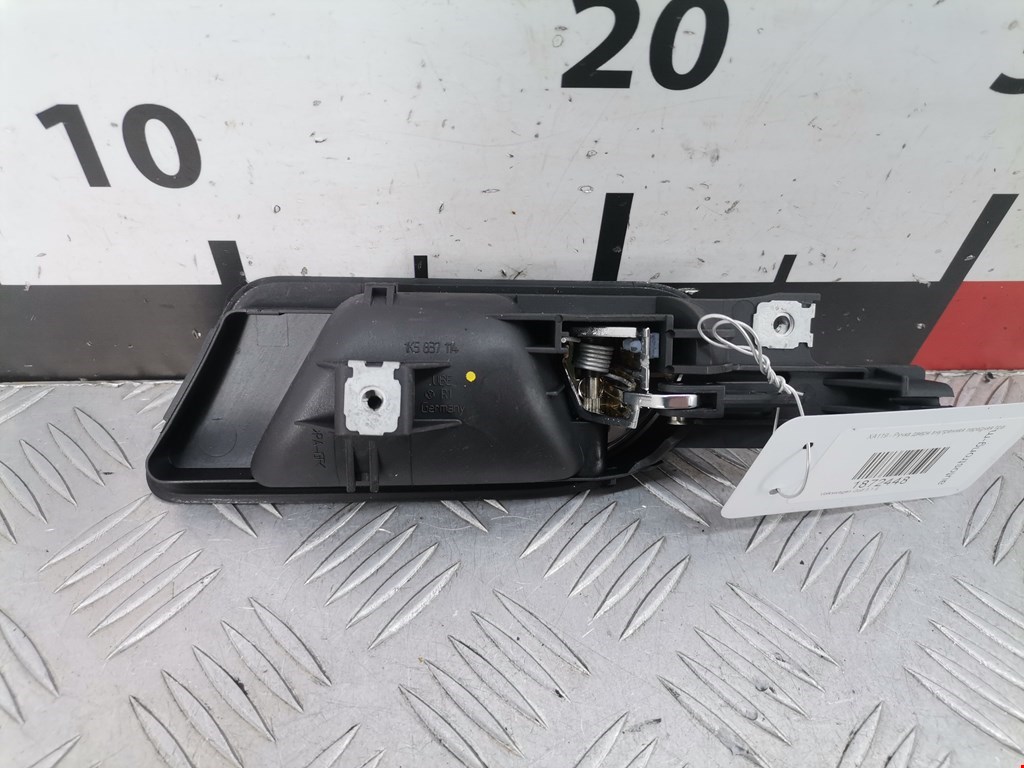 Ручка дверная передняя внутренняя правая VOLKSWAGEN Golf V 2003-2009