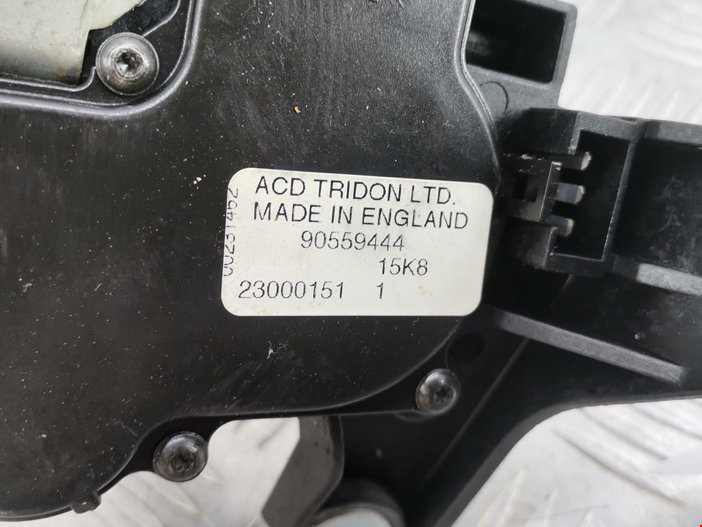 Моторчик стеклоочистителя задний OPEL Astra G 1998-2005