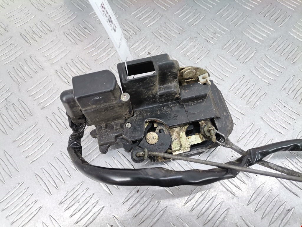 Замок двери передней левой MAZDA Xedos 6 1992-1999