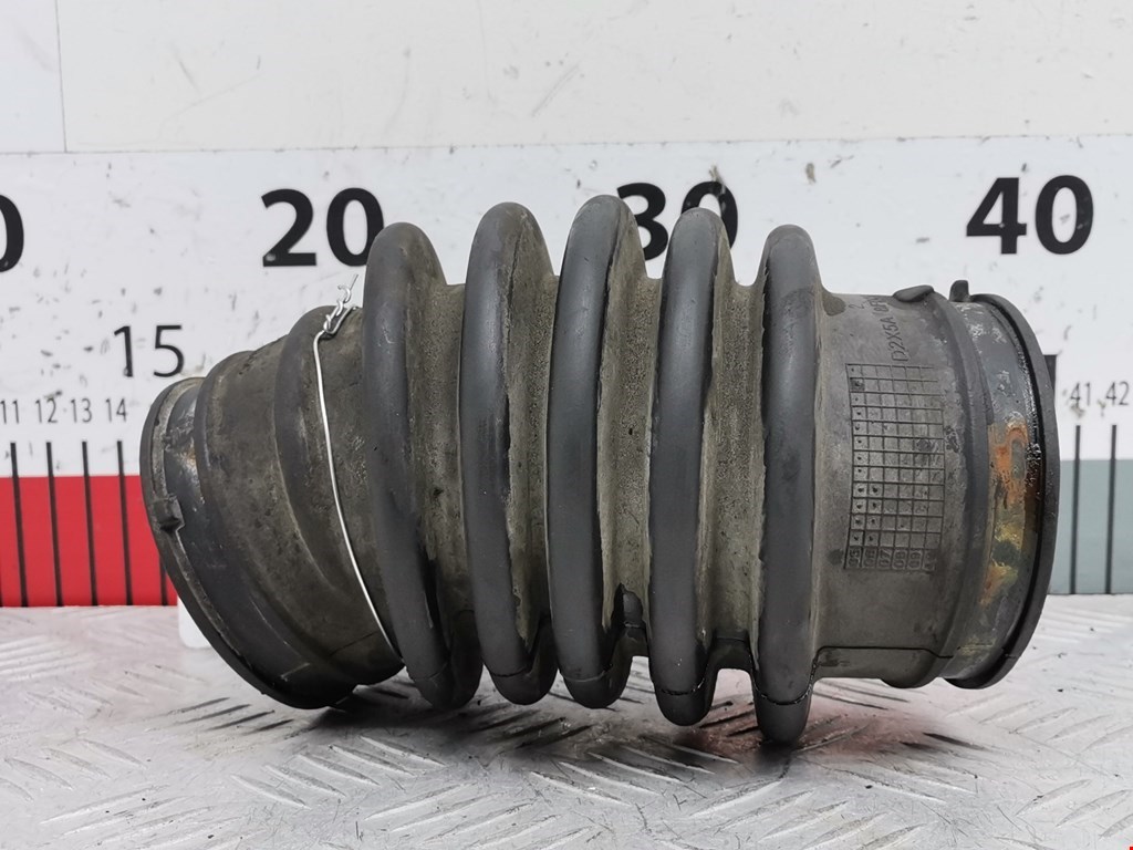 Патрубок воздушного фильтра FORD Focus II 2005-2011