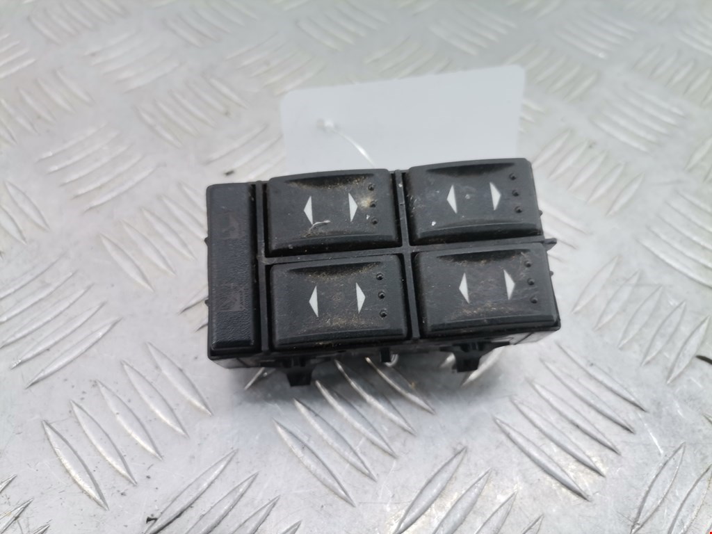 Блок управления стеклоподъемниками FORD Mondeo III 2000-2007