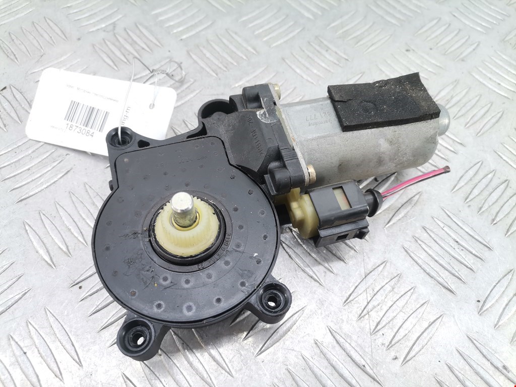 Моторчик (двигатель) стеклоподъемника VOLVO V70 II 2000-2007