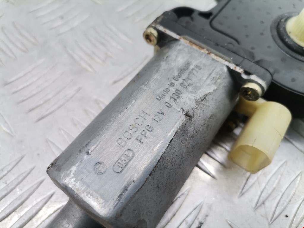 Моторчик (двигатель) стеклоподъемника VOLVO XC90 2002-2014