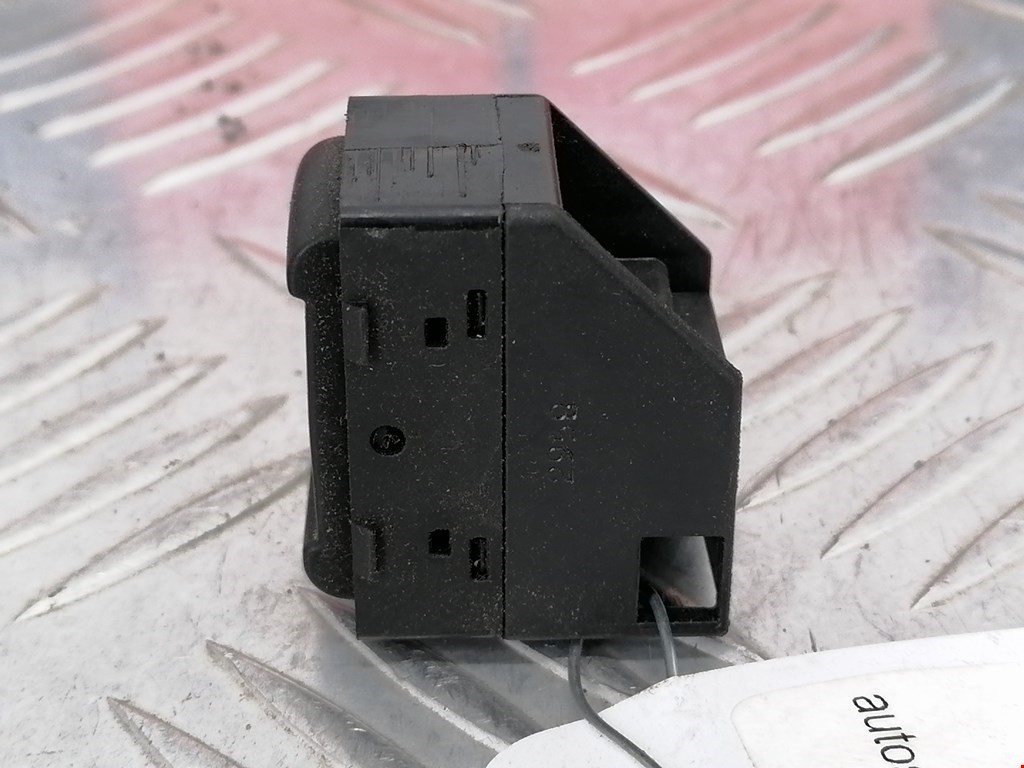 Кнопка стеклоподъемника VOLKSWAGEN Passat B5 1997-2005