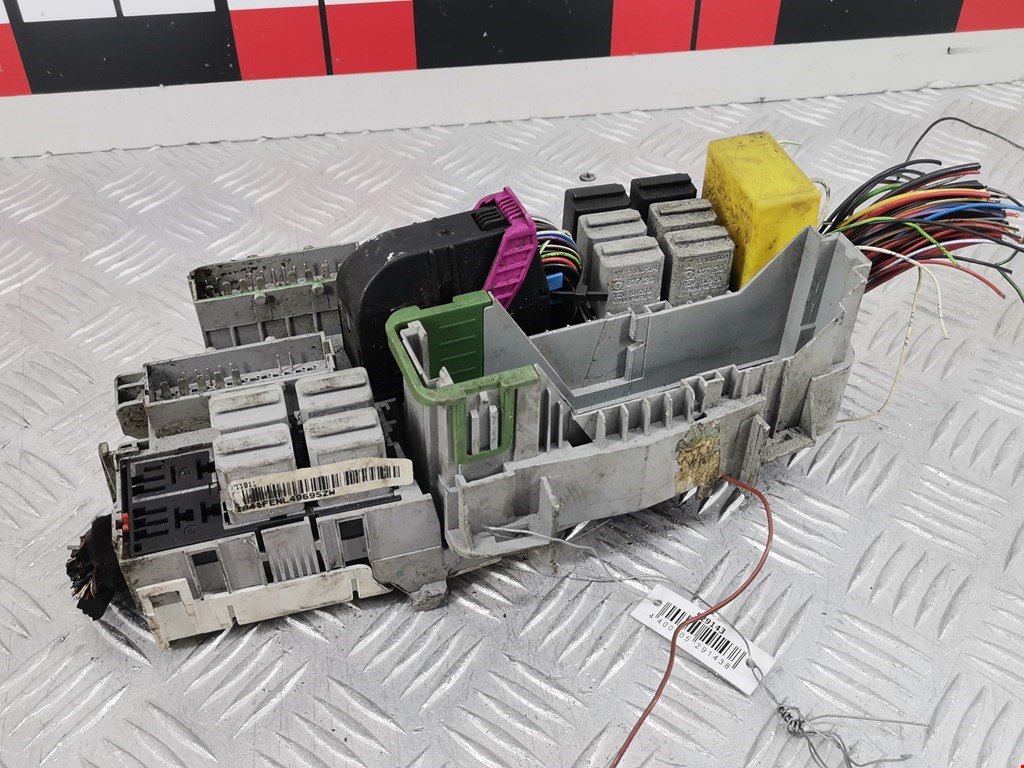 Блок реле OPEL Corsa C 2000-2006