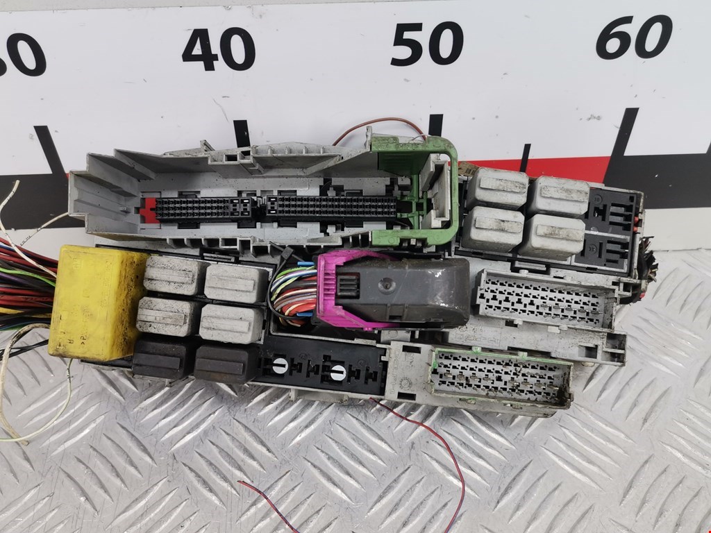 Блок реле OPEL Corsa C 2000-2006