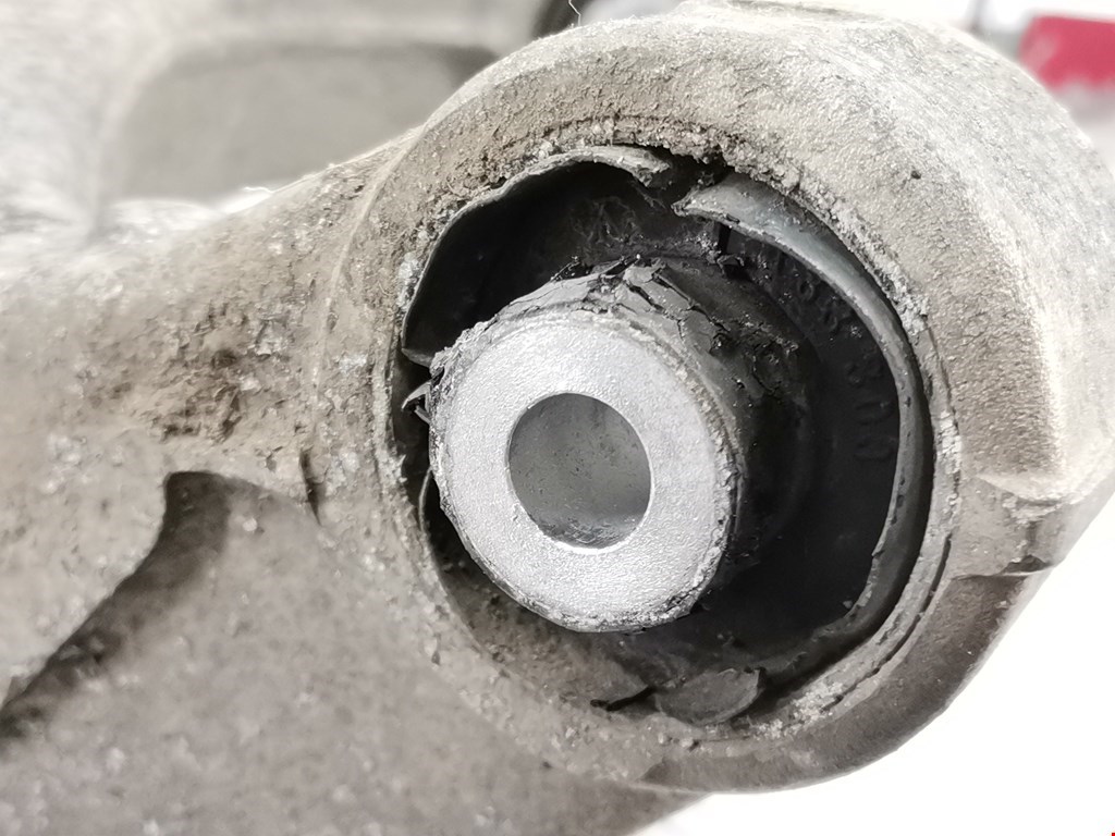 Рычаг задний правый BMW 5er 5 серия E60/E61 2003-2010