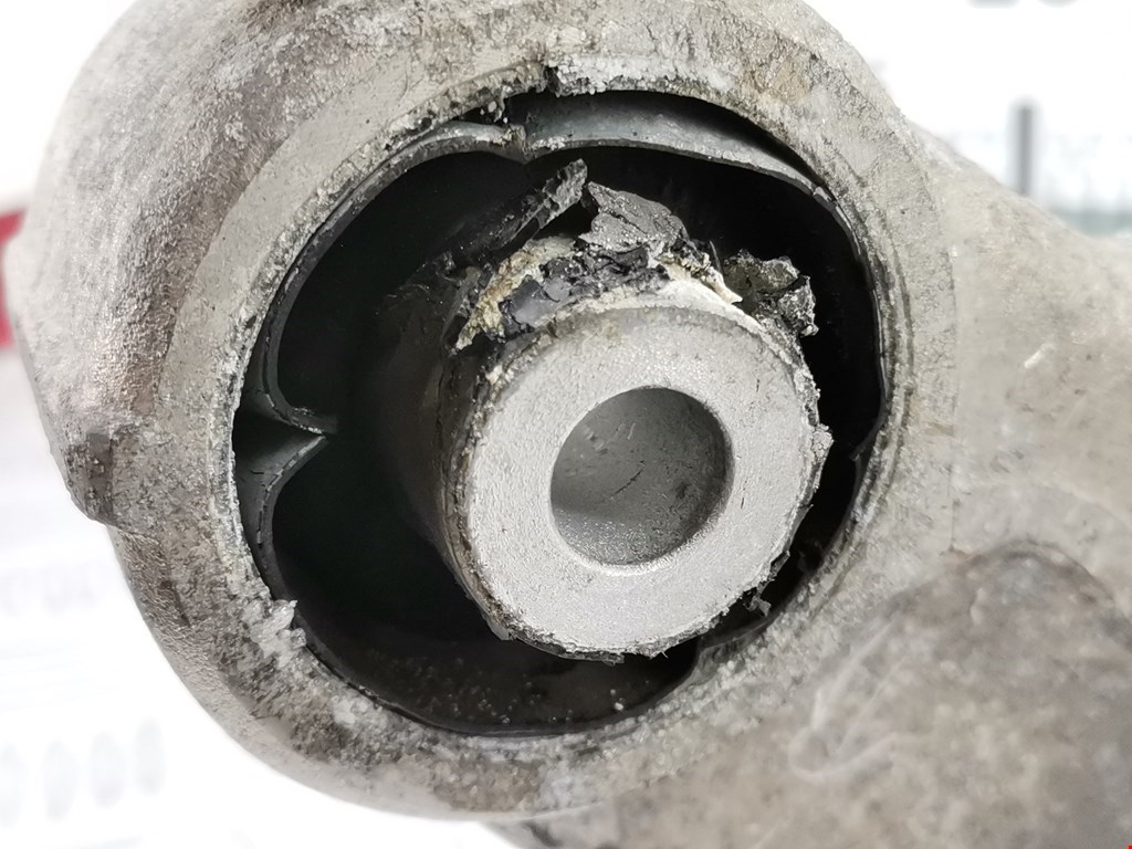 Рычаг задний правый BMW 5er 5 серия E60/E61 2003-2010