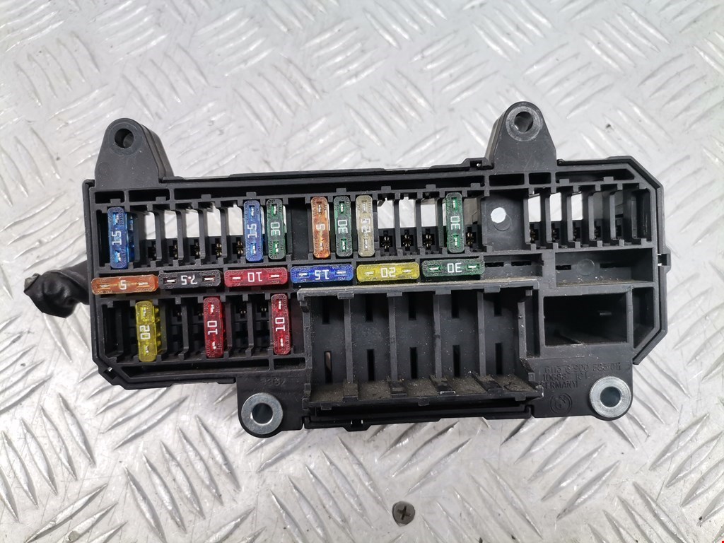 Датчик уровня в бачок омывателя BMW 7er 7 серия E65/E66 2001-2008