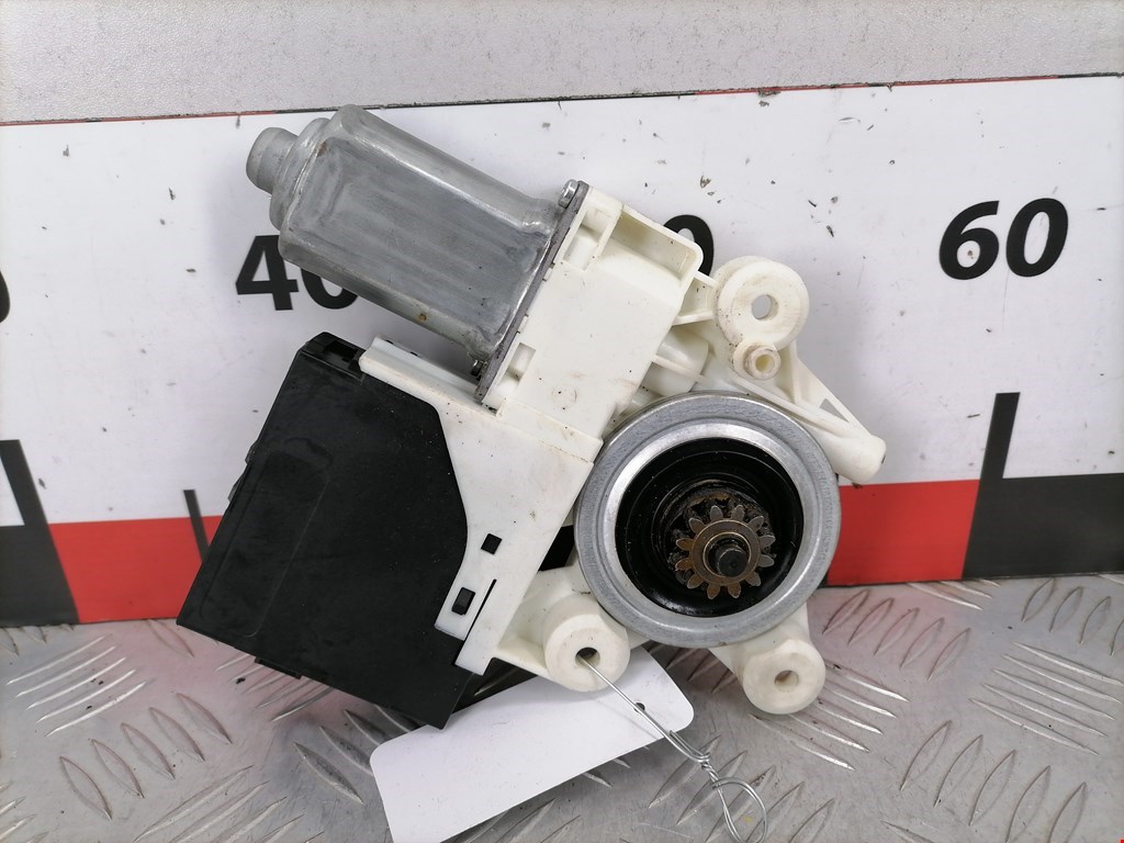Моторчик (двигатель) стеклоподъемника FORD C-MAX 2003-2010