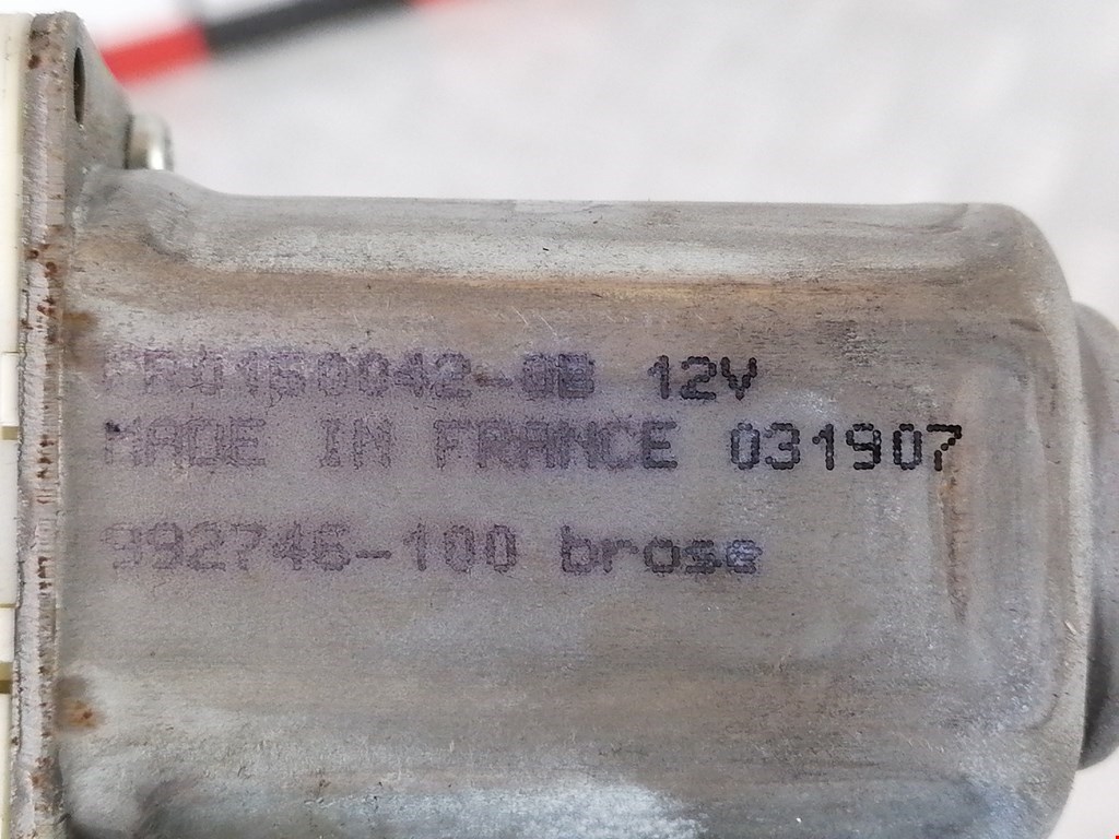 Моторчик (двигатель) стеклоподъемника VOLVO V50 I 2004-2012