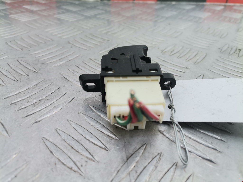 Кнопка стеклоподъемника MAZDA Mazda 6 GG 2000-2007