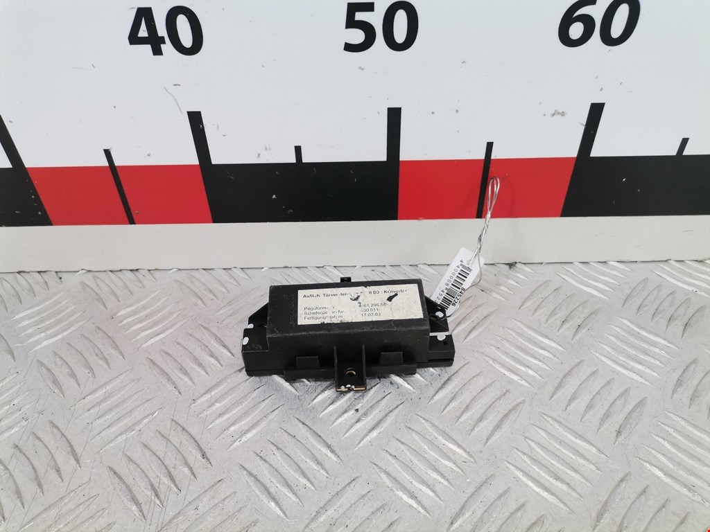 Блок комфорта AUDI A8 D3 2003-2010