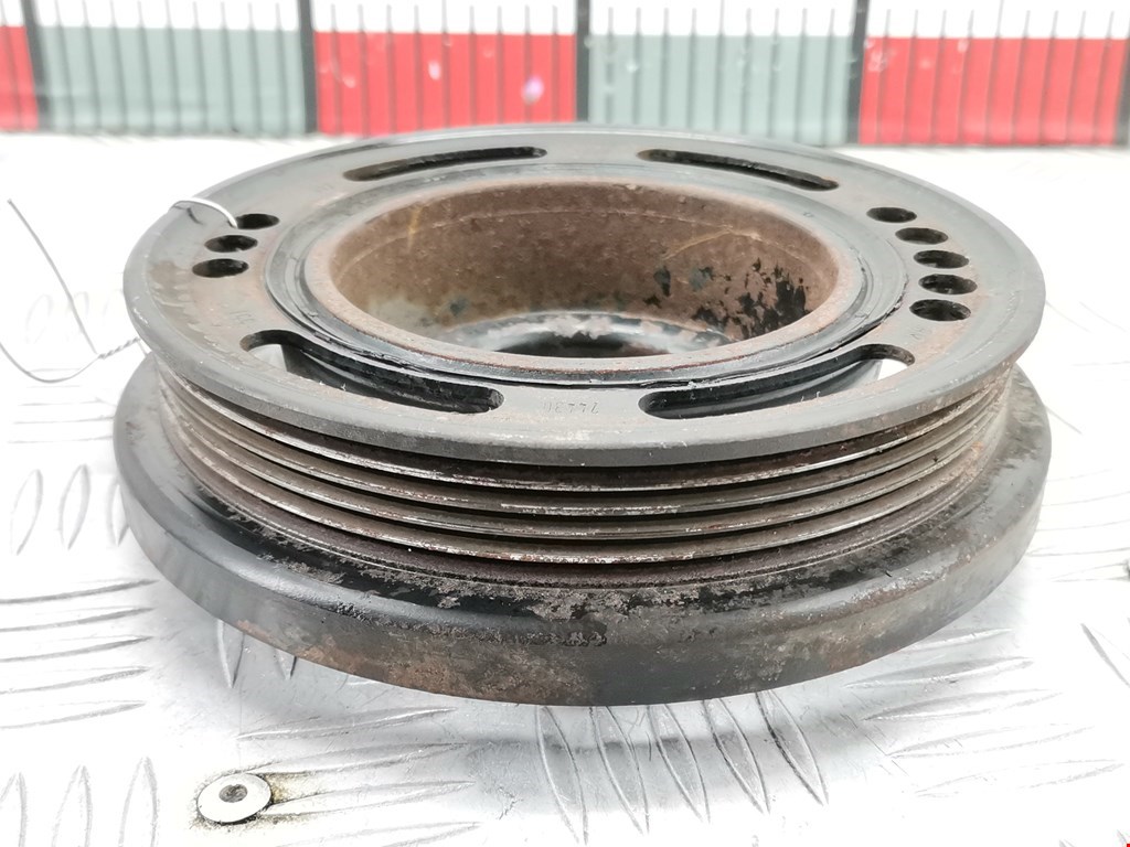 Шестерня коленвала (шкив) OPEL Astra H/Family 2004-2015