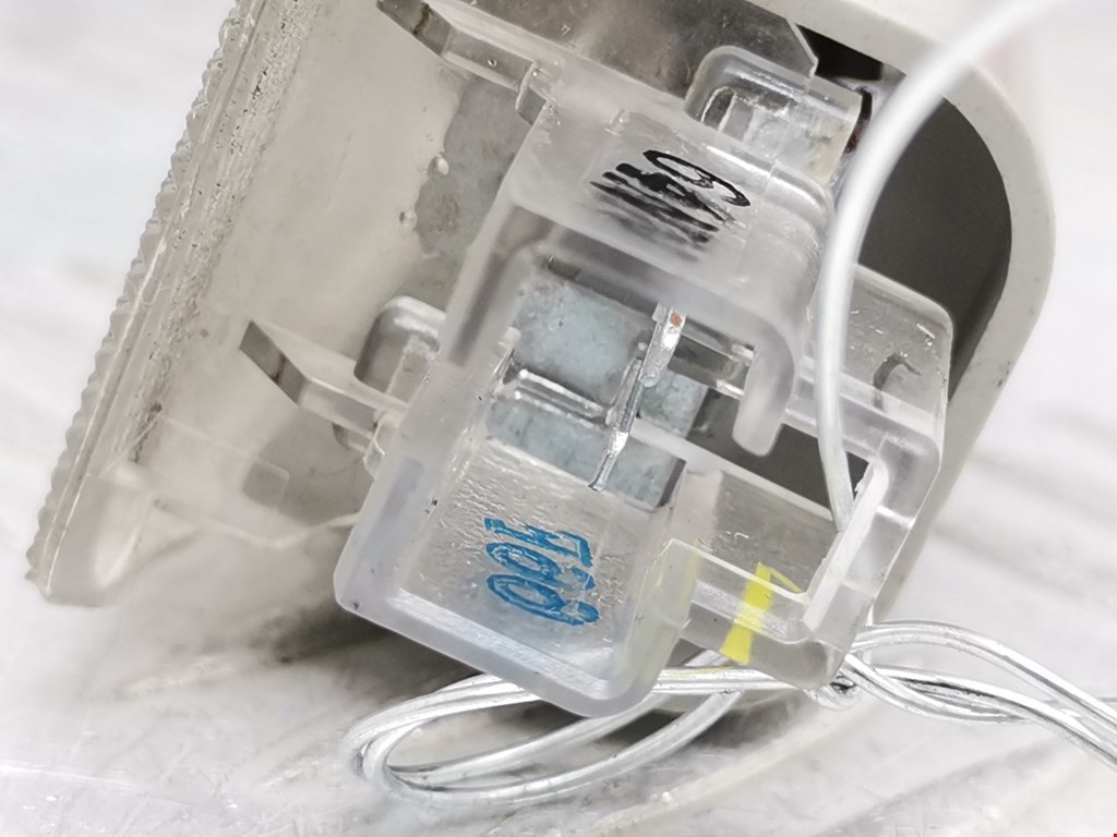 Плафон салонный (салона фонарь) LEXUS RX 300\330\350\400H 2003-2009