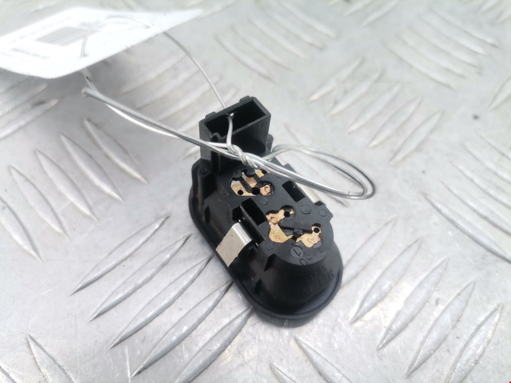 Кнопка стеклоподъемника OPEL Astra G 1998-2005