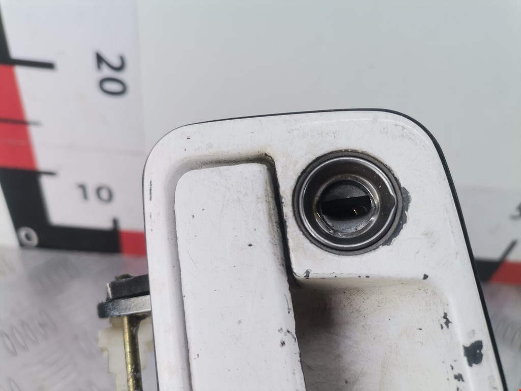 Ручка двери передней наружная левая MAZDA 323 BG 1989-1995