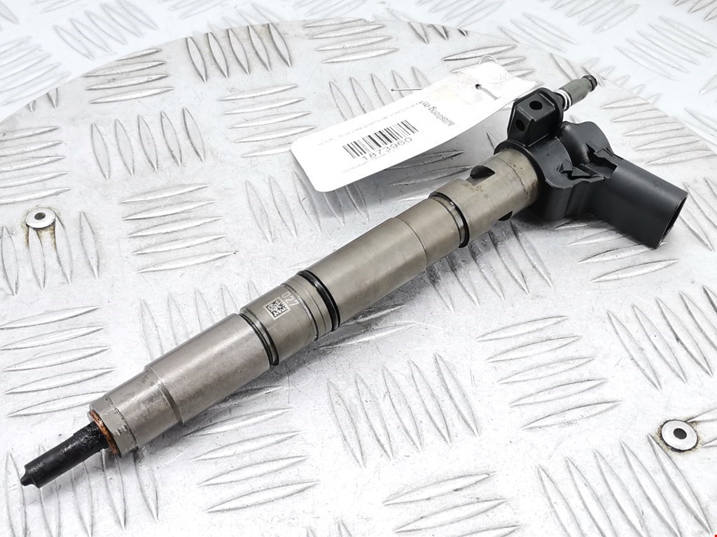 Форсунка дизельная электрическая VOLKSWAGEN Passat B6 2005-2011