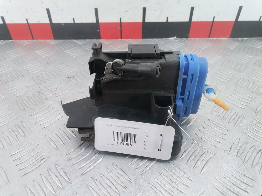 Замок двери задней правой AUDI A4 B5 1995-2001
