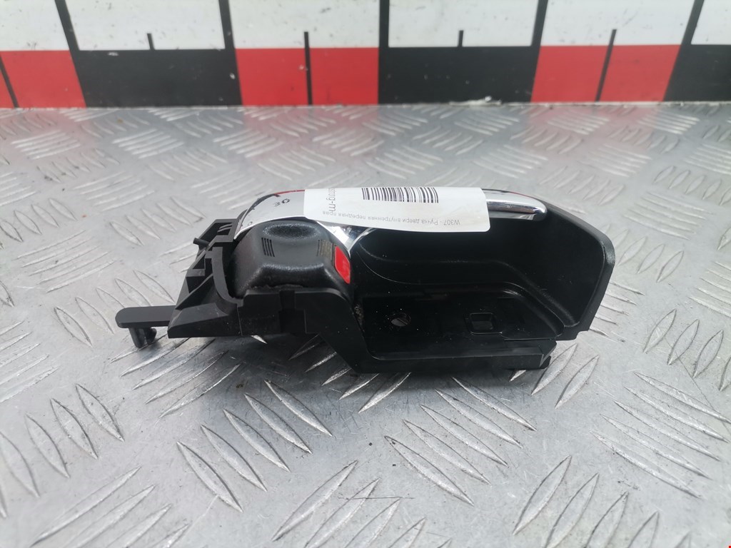 Ручка дверная передняя внутренняя правая TOYOTA Prius II XW20 2003-2012