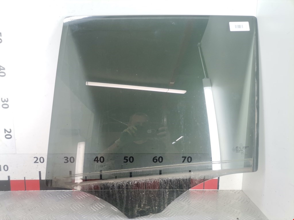 Стекло двери заднее левое MERCEDES-BENZ M-Class W164 ML 2005-2011