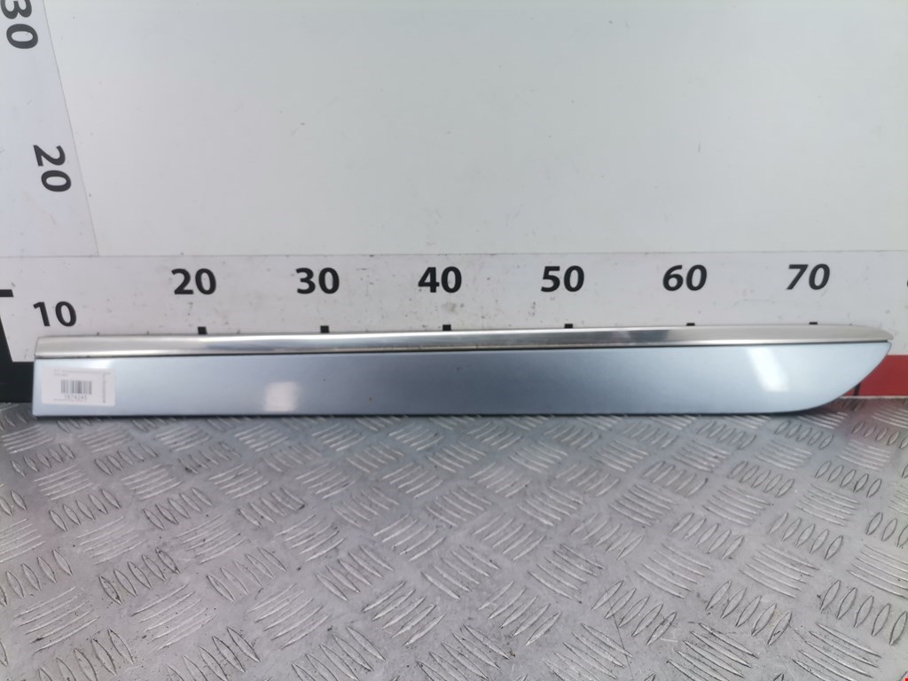 Накладка декоративная (молдинг) двери задней левой Mercedes ML-Class (W164) (2005-2011)