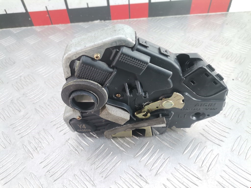 Замок двери передней левой LEXUS RX 300\330\350\400H 2003-2009