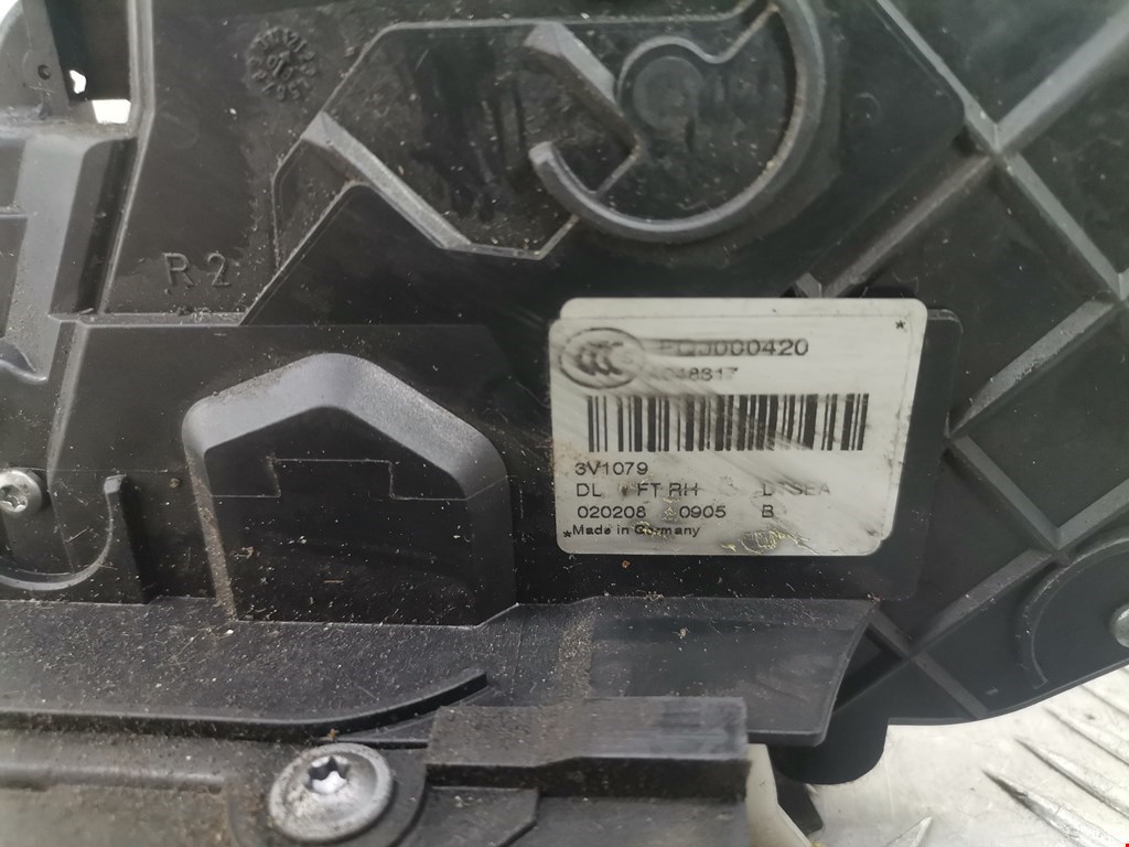 Замок двери передней правой LAND ROVER Range Rover Sport 2005-2013