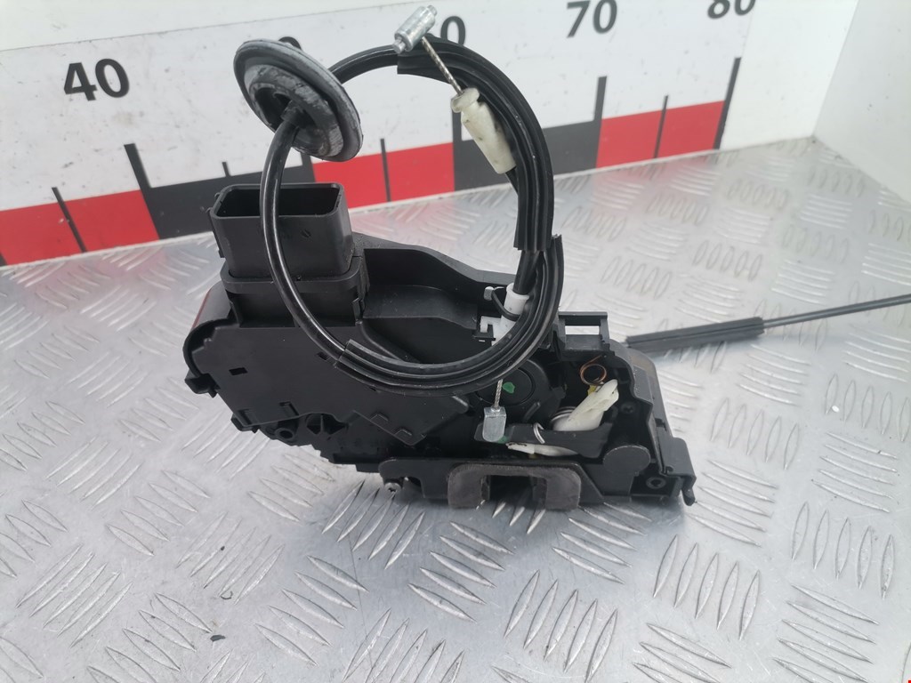 Замок двери передней правой LAND ROVER Range Rover Sport 2005-2013