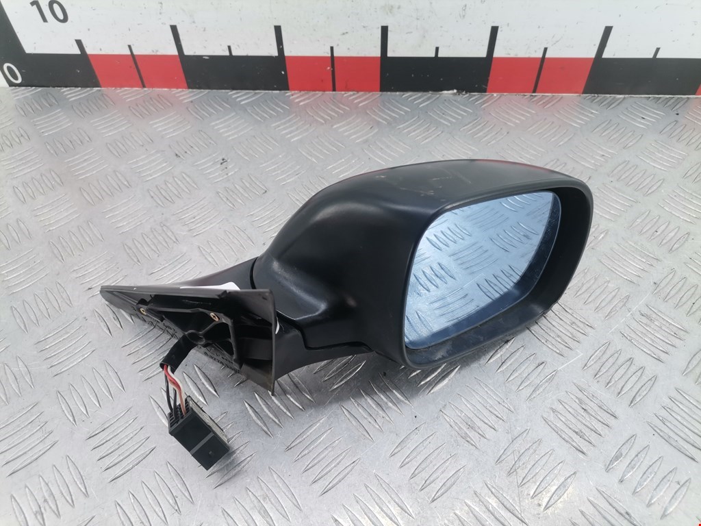 Зеркало правое AUDI A4 B5 1995-2001